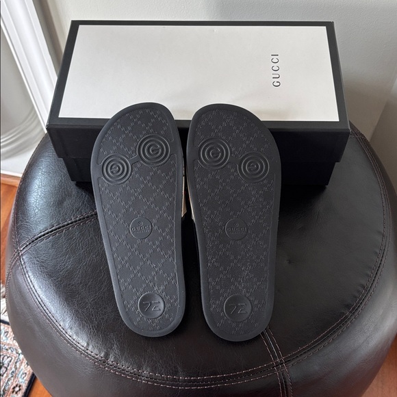 Gucci Cream and Black Logo Slides Size 36 - Picture 3 of 6